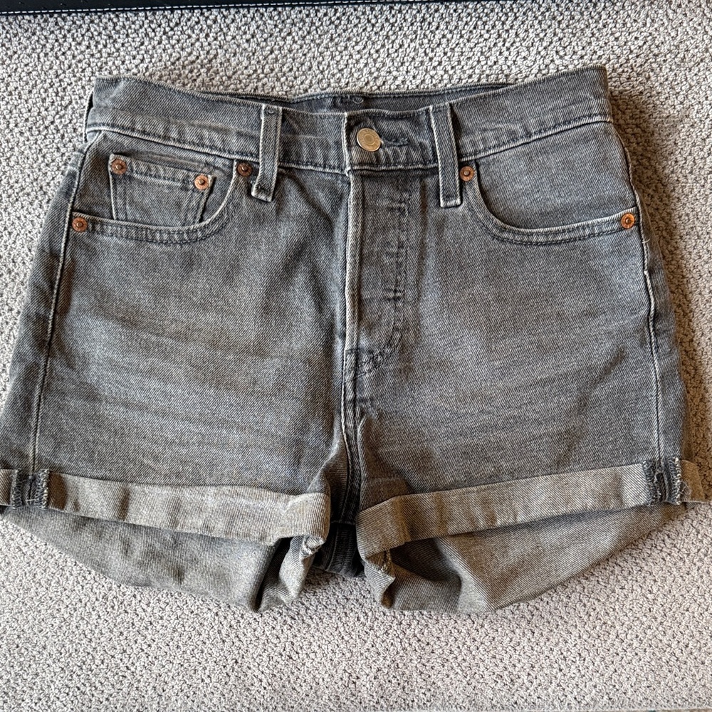 Levi's Women's Gray Jean Shorts